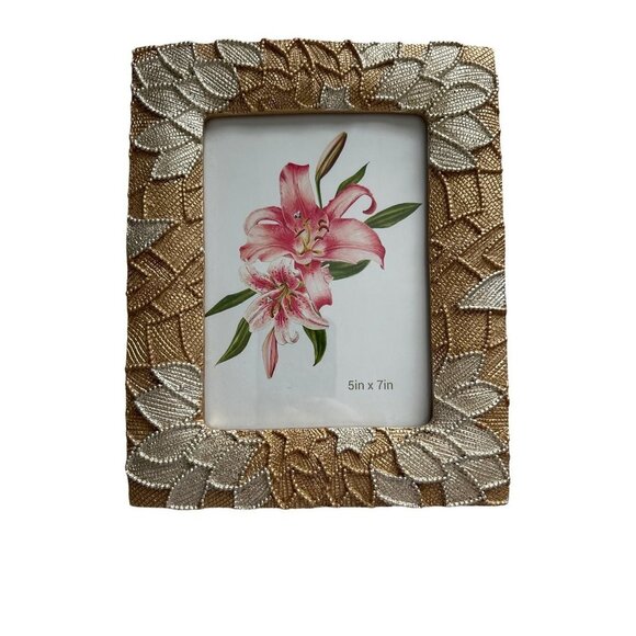 Frame Petals Gold Silver 3D Textured Heavy 5x7 - Picture 1 of 5